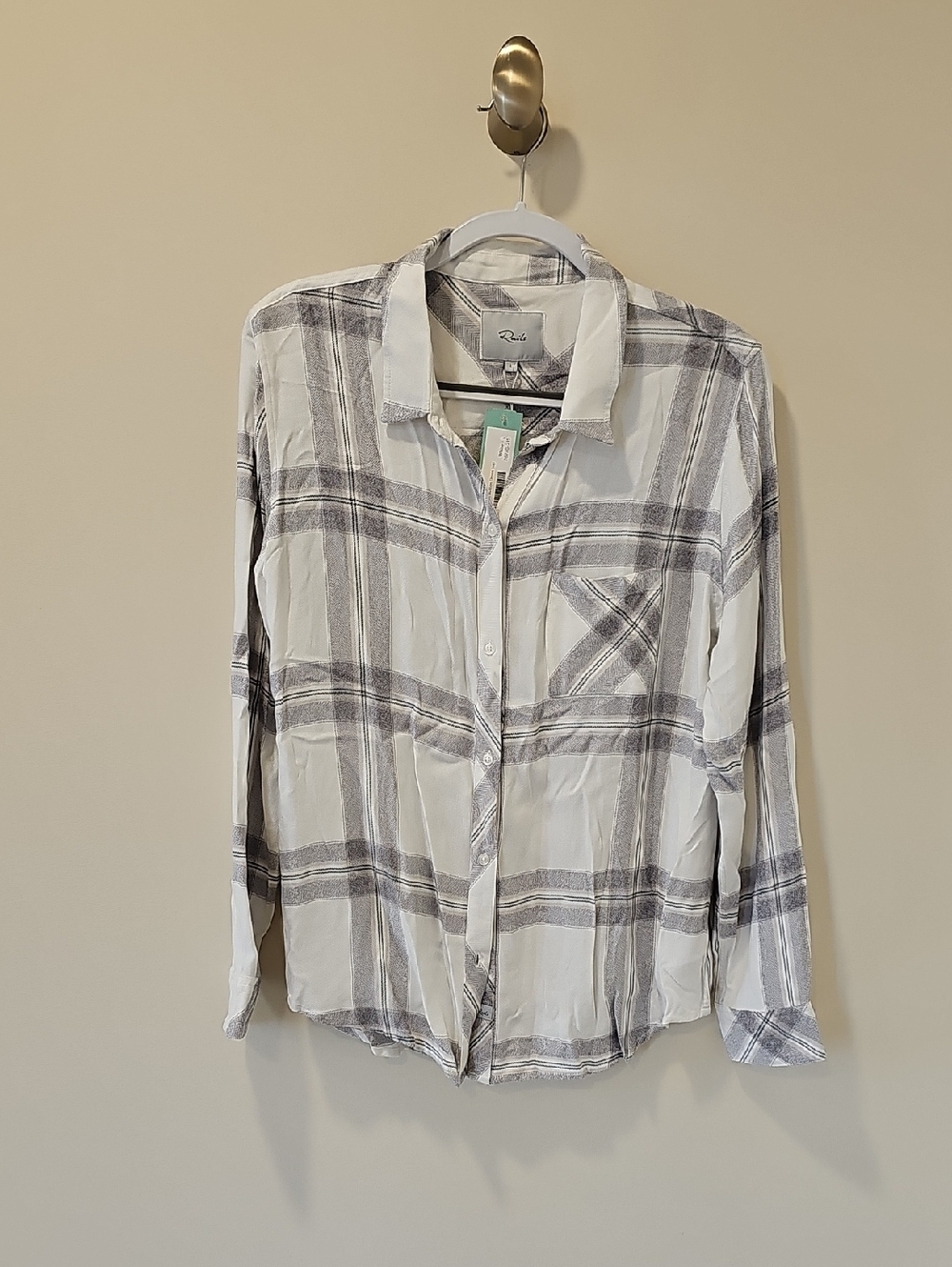 Rails Ellson Relaxed Button Down Top; Size Large; NWT - Picture 2 of 7